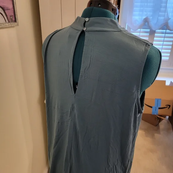 VGUC Vanessa Virginia Anthropologie Top XL - Picture 3 of 7